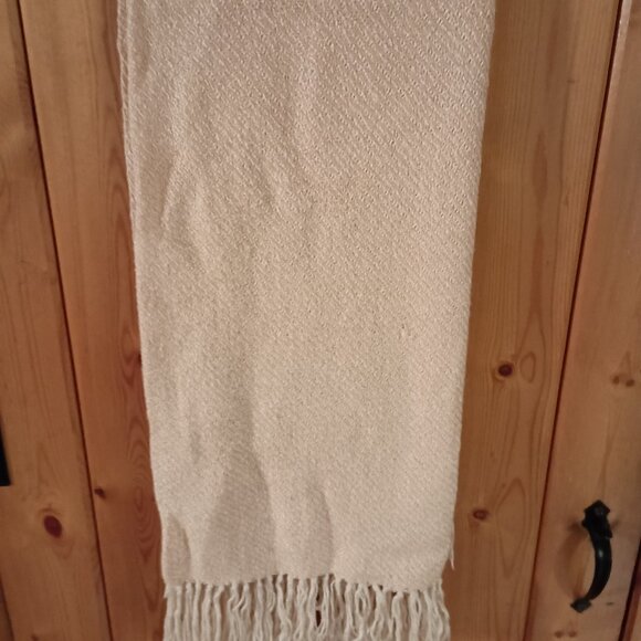 Helena Ruuth handmade throw made in Ireland - Picture 1 of 4